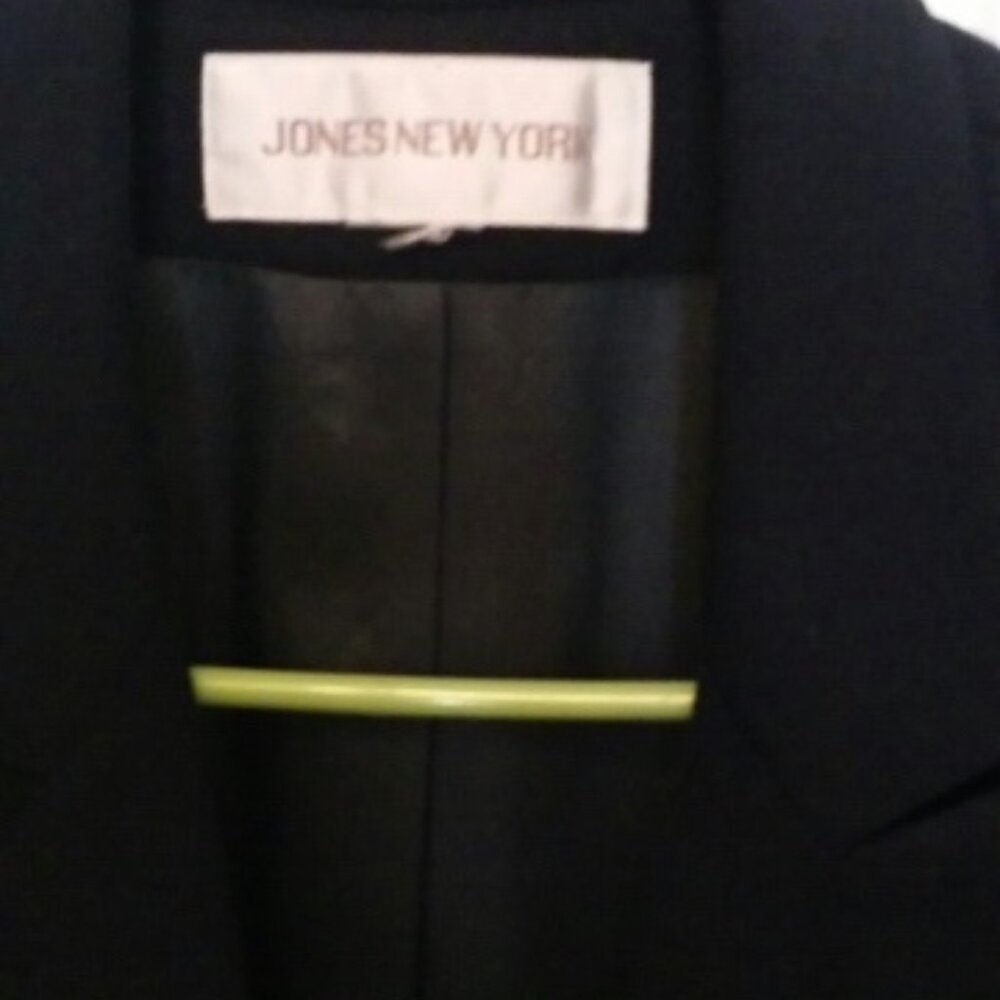 Jones of New York Navy Blazer